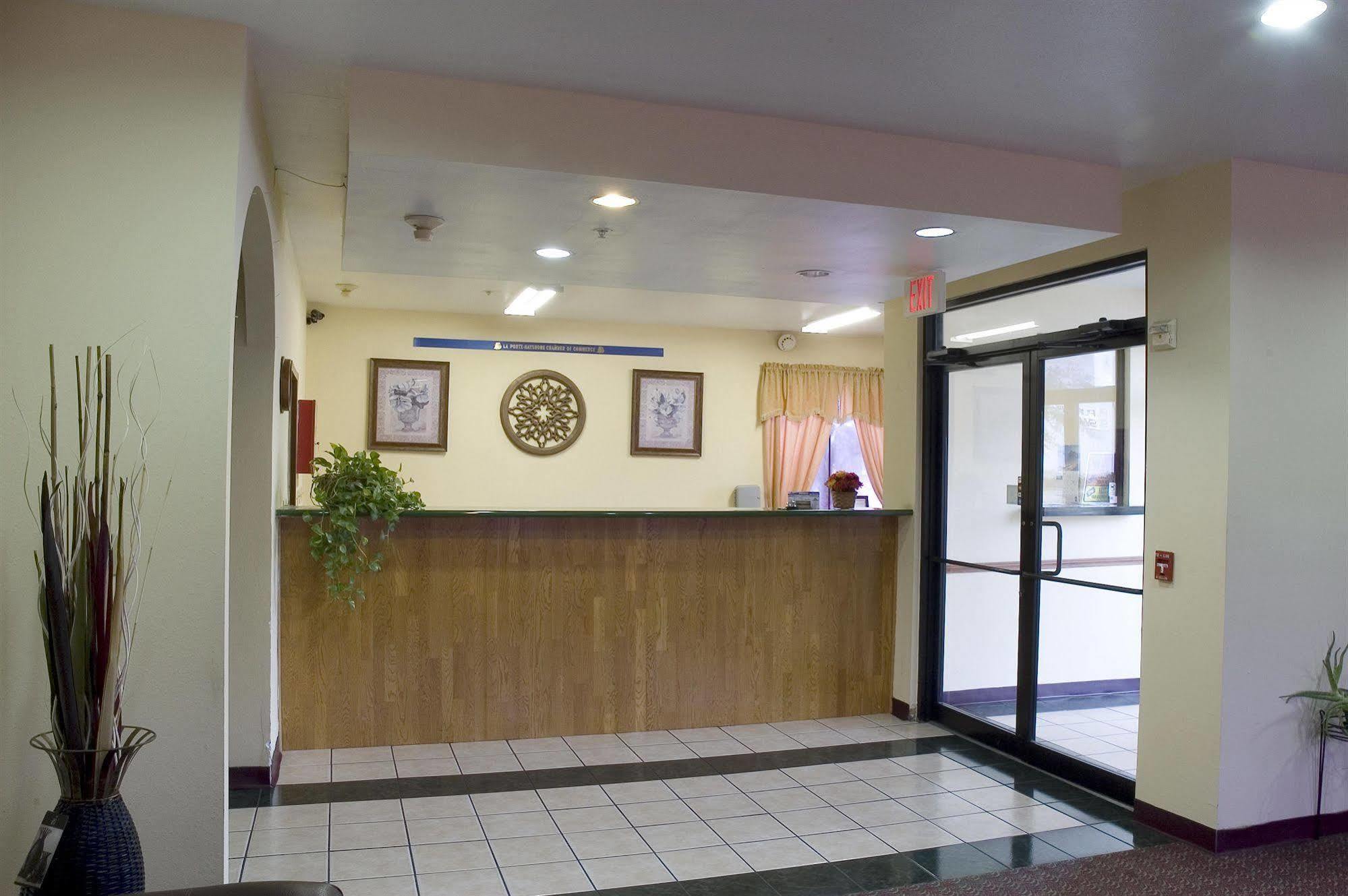 Americas Best Value Inn La Porte Exterior photo