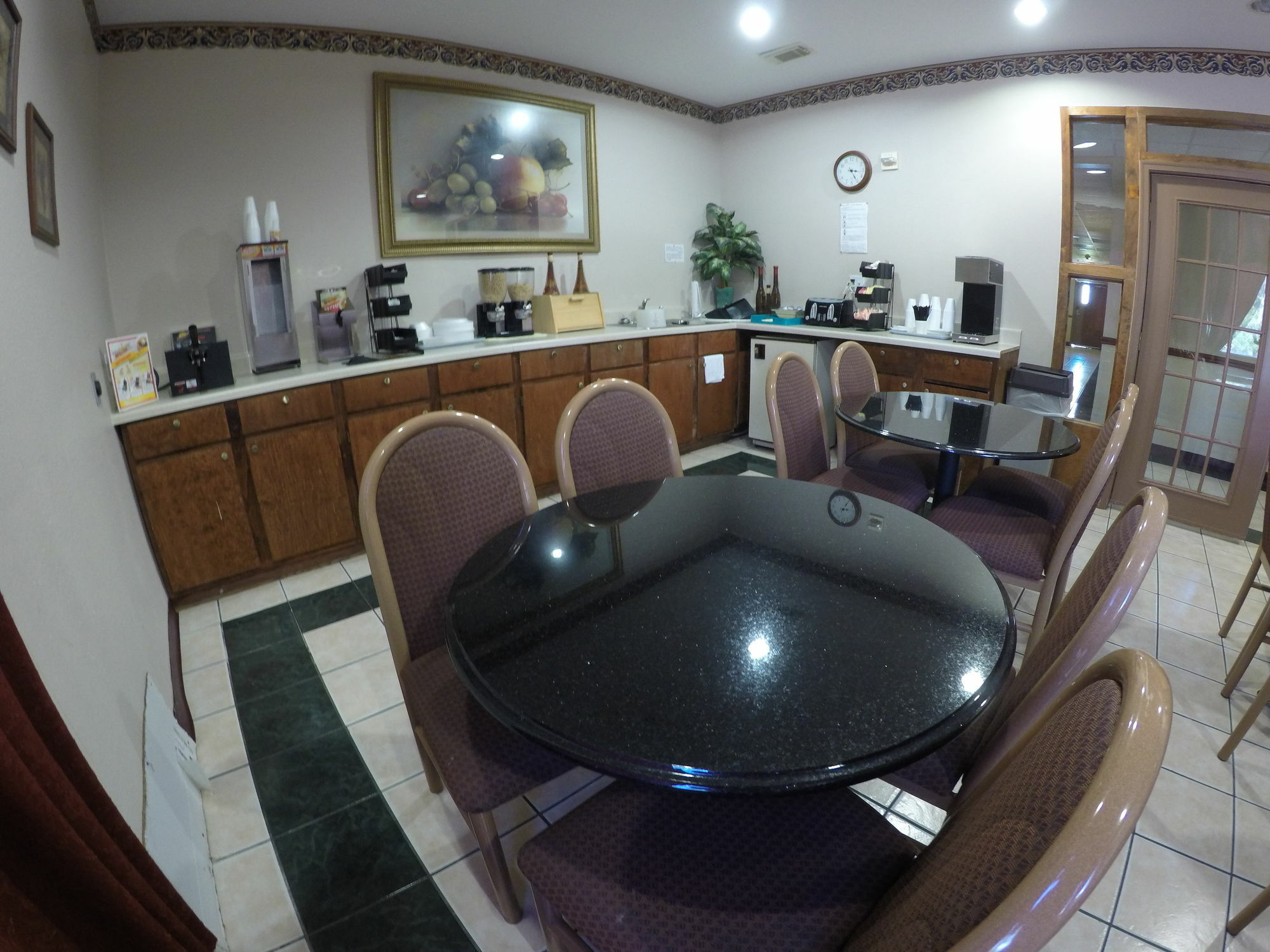 Americas Best Value Inn La Porte Exterior photo